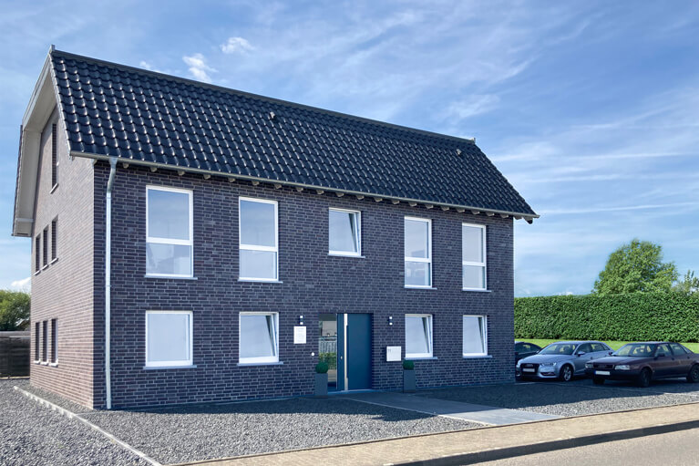 Besprechungsraum / Außenansicht der Steuerkanzlei Reimann in Geilenkirchen